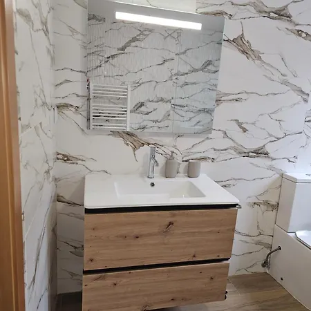 Destro Village بيت للعطل Lindoso