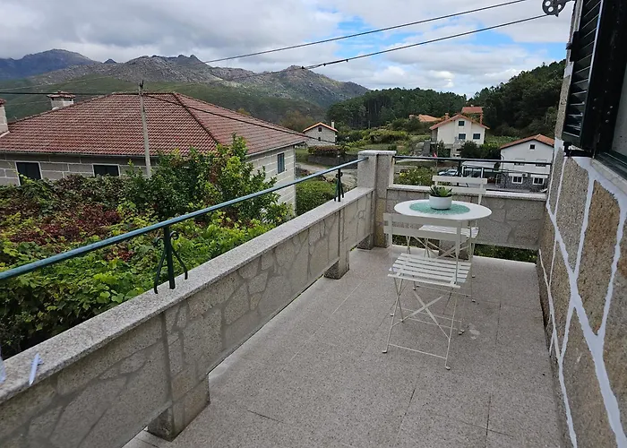 Destro Village Lindoso